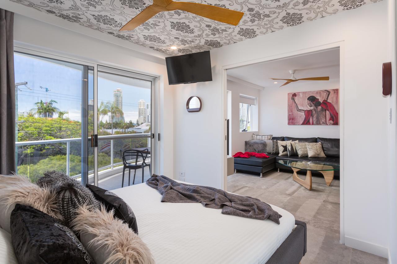 Apartamento Chevron Sails Gold Coast Exterior foto